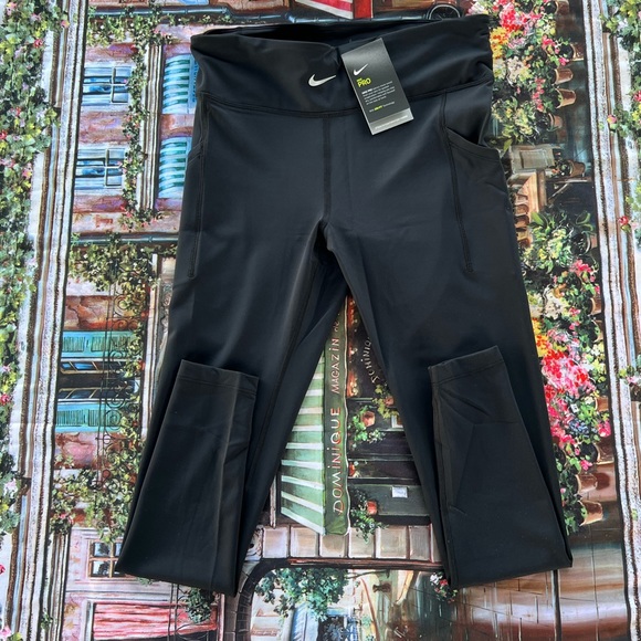 SOLD!!! NIKE WOMEN | PRO LUX STEALTH | TRAINING TIGHTS | BLACK - Picture 4 of 7